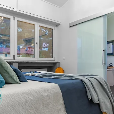 Varenna Guest House Bed and Breakfast Βαρένα