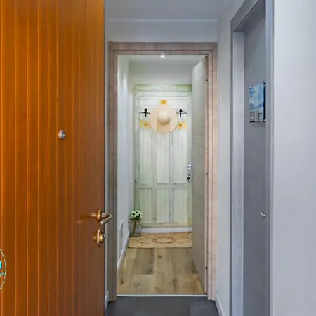 Varenna Guest House Bed and Breakfast